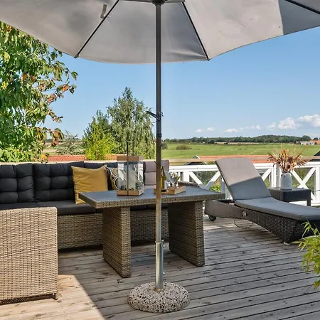 Dom wakacyjny Elfrede - 600m From The Sea By Interhome
